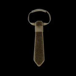 Qarnold Tie | Stone Curly Faux Fur